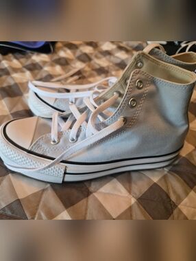Converse Chuck Taylor All Star Canvas Hi Sneakers NWOT